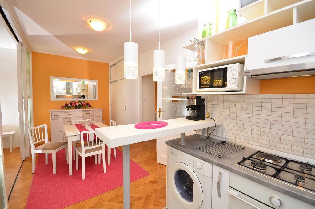 Apartment Cvetje Zagreb Bilik gambar